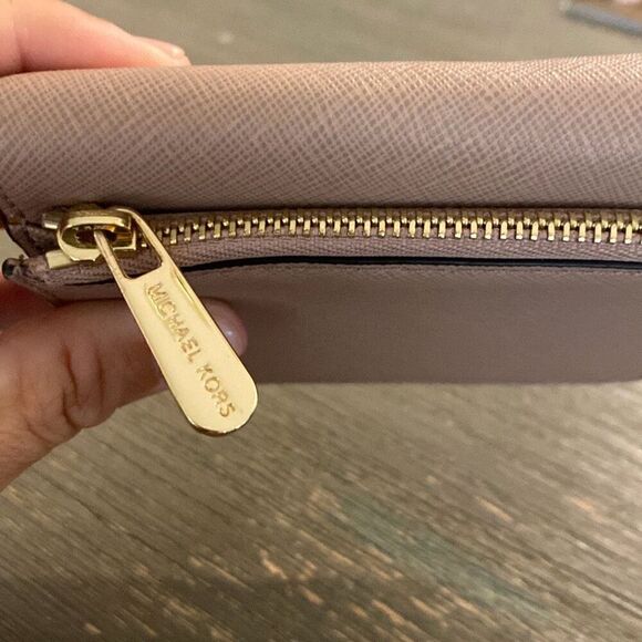 MICHAEL KORS Jet Set Travel card case - Picture 4 of 6